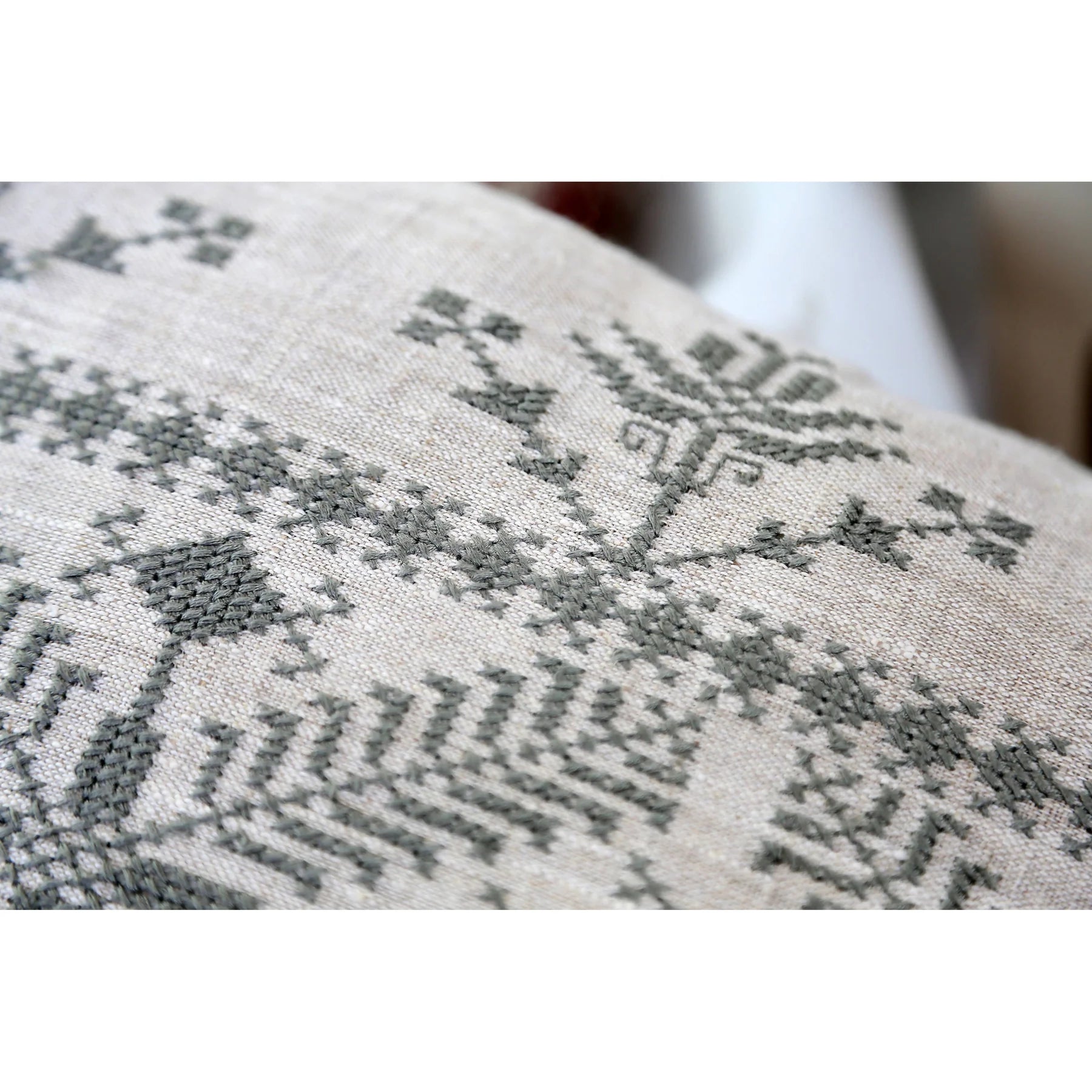 Housse de coussin marocaine VOLGA – Édition limitée